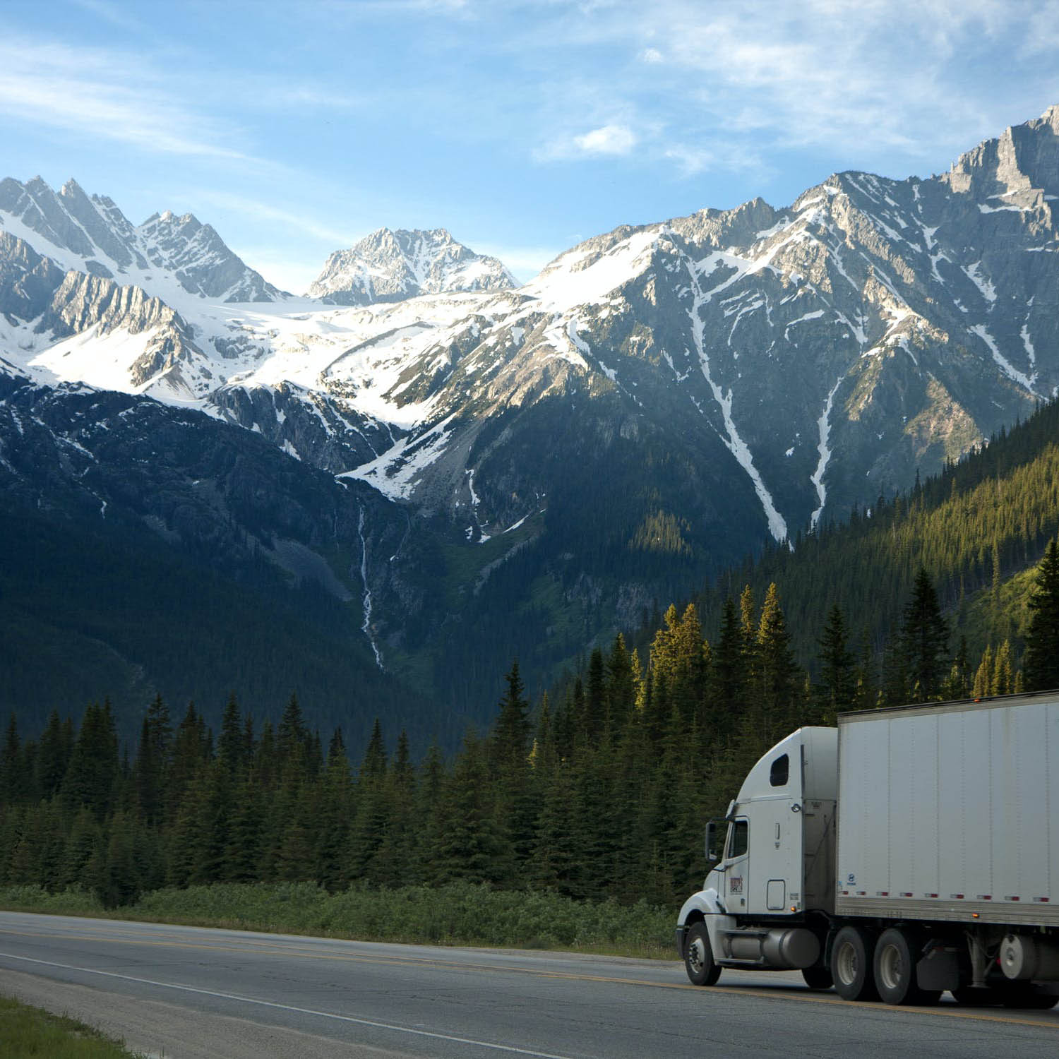 Jak kształtują się ceny ubezpieczenia OC dla ciężarówki?